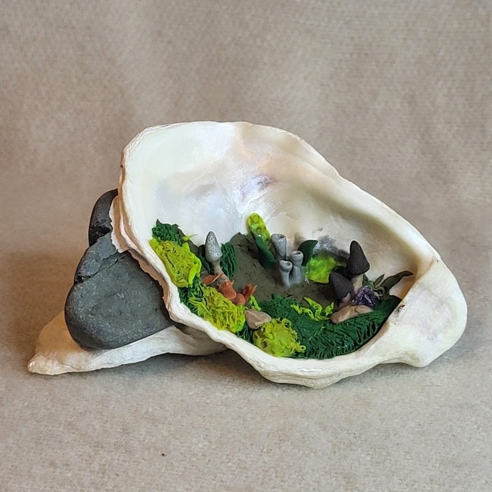 Fairy Garden in Oyster Shell
